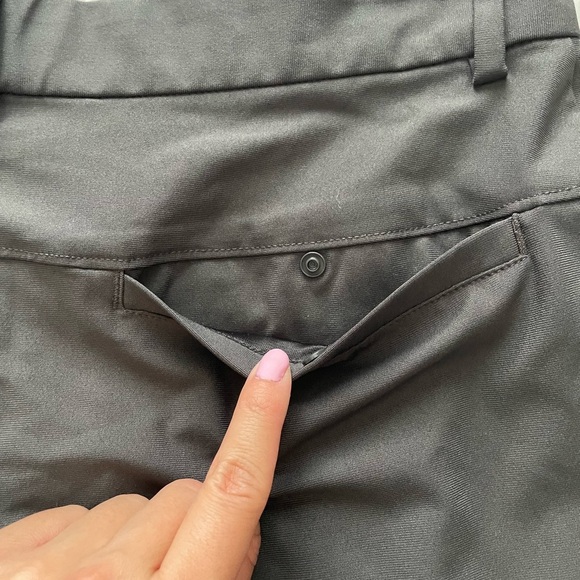 Old Navy charcoal tech mens shorts size 32 - Picture 7 of 8